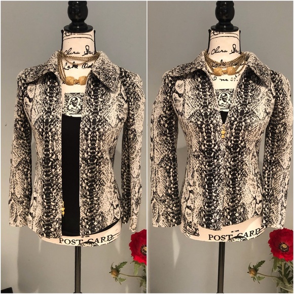 St. John Jackets & Blazers - St. John Snake Print Suit Blazer ◾️EUC, Worn 1X